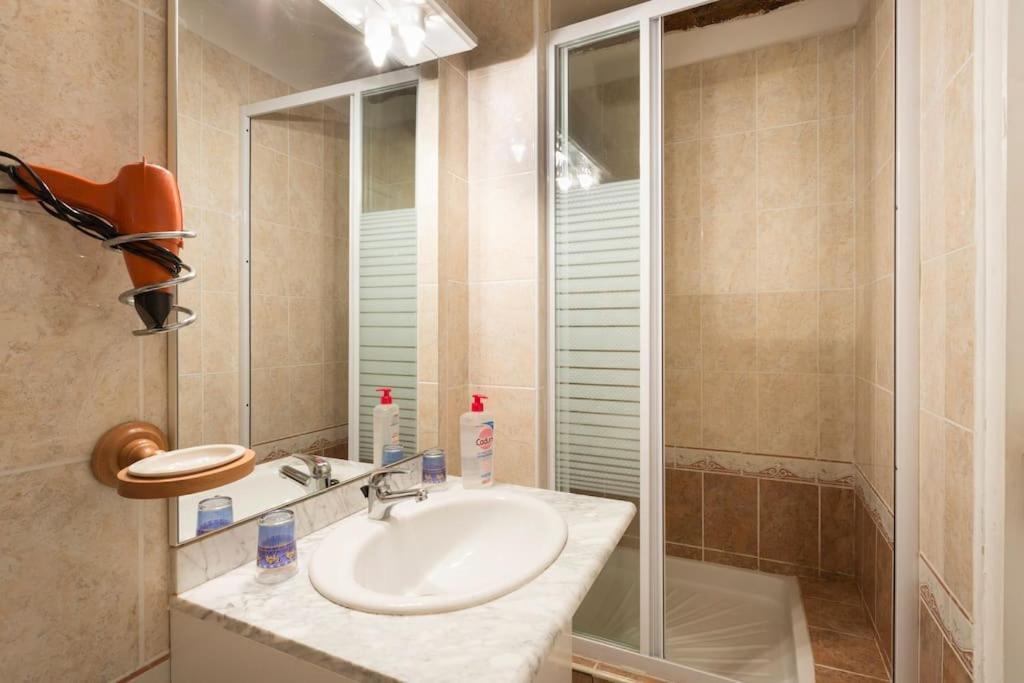 Chambres D'Hotes - Les Palmiers コルスル エクステリア 写真
